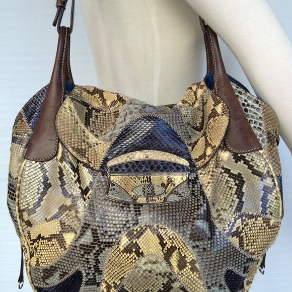 Prada Snake Bag - Picture 3 of 9